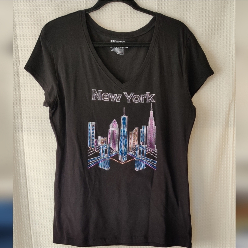 Redfox New York Women's Black Tee Size 3XL